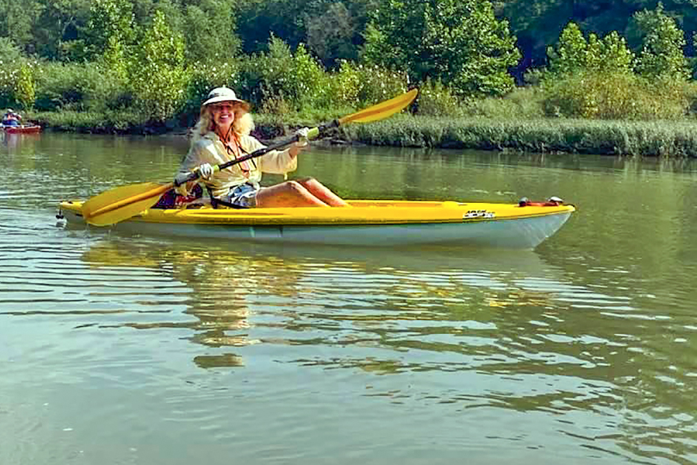 kayak-trip-on-the-meramec-river-missouri-paddling